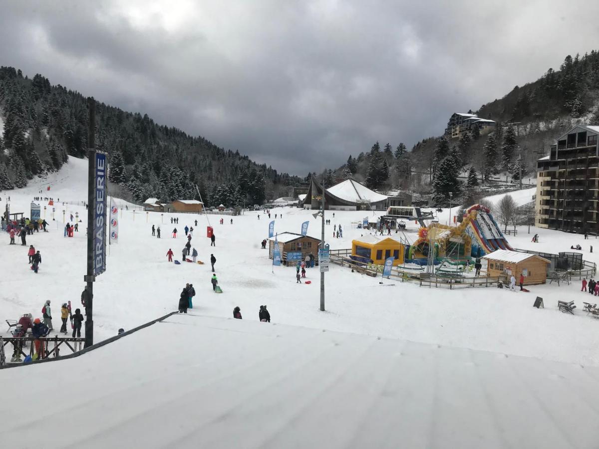 LE SAPORTA- Studios et Appartements meublés de tourisme Le Lioran Extérieur photo