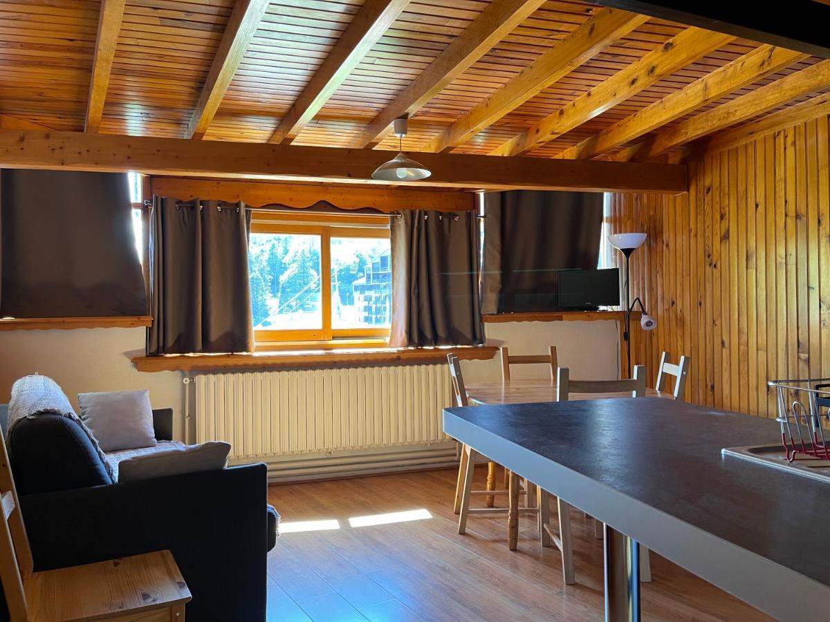 LE SAPORTA- Studios et Appartements meublés de tourisme Le Lioran Extérieur photo