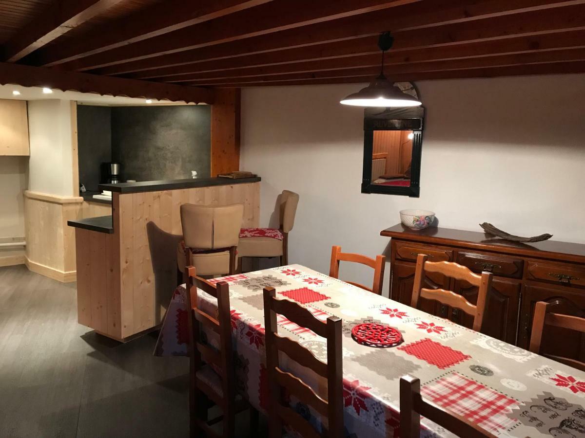 LE SAPORTA- Studios et Appartements meublés de tourisme Le Lioran Extérieur photo